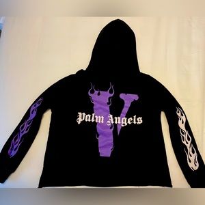 Vlone sweatshirt!!💜